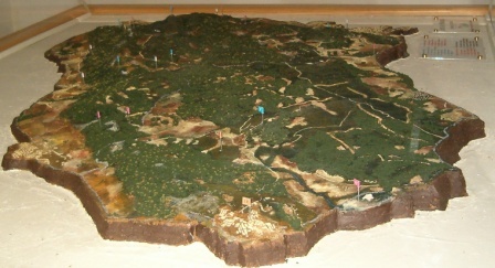 Maqueta del Parque Natural de la Sierra Mariola. ESC. 1:10.000